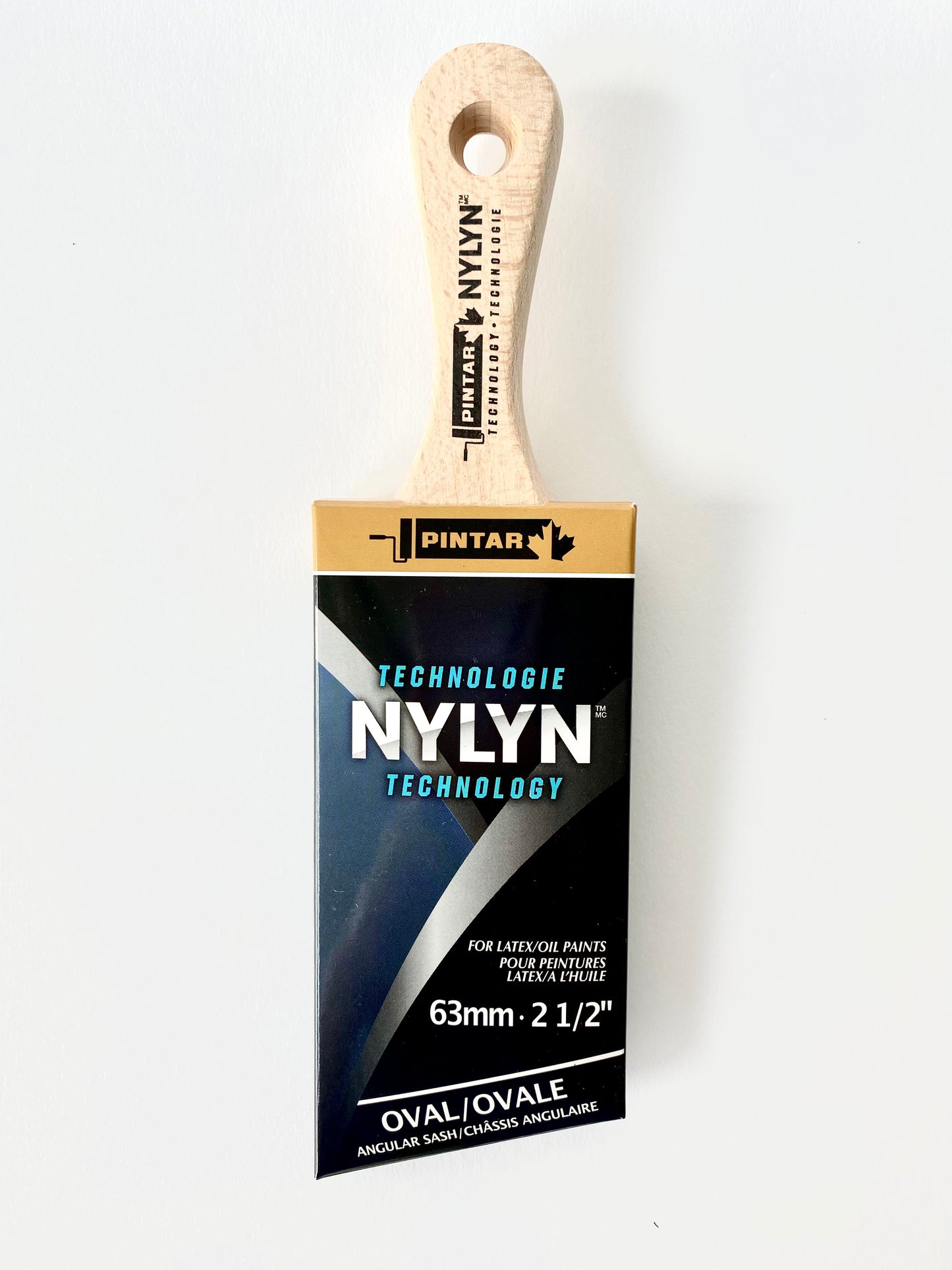Nylyn Short Handle Angular Trim Brush